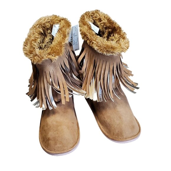 Crazy 8 Moccasin Fringe Boots Size 3 Brown - Picture 1 of 6